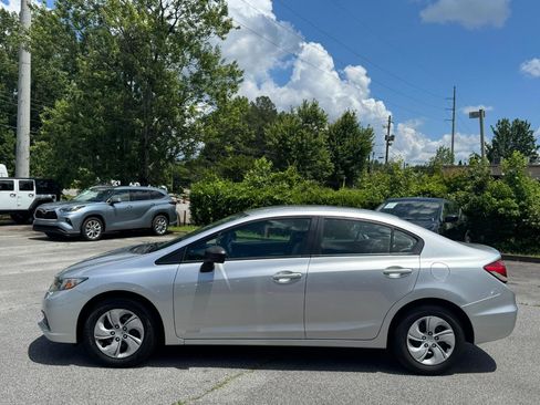 Used 2015 Honda Civic LX image 4