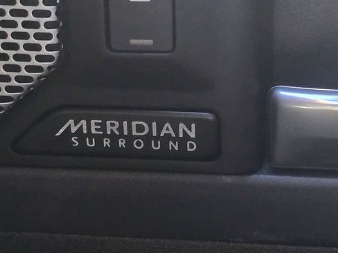 Certified 2023 Land Rover Defender 130 X image 20