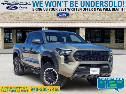 Used 2025 Toyota Tacoma TRD Off-Road image 1