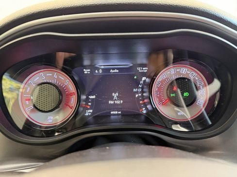 Used 2019 Dodge Challenger R/T Scat Pack w/ Shaker Package image 15