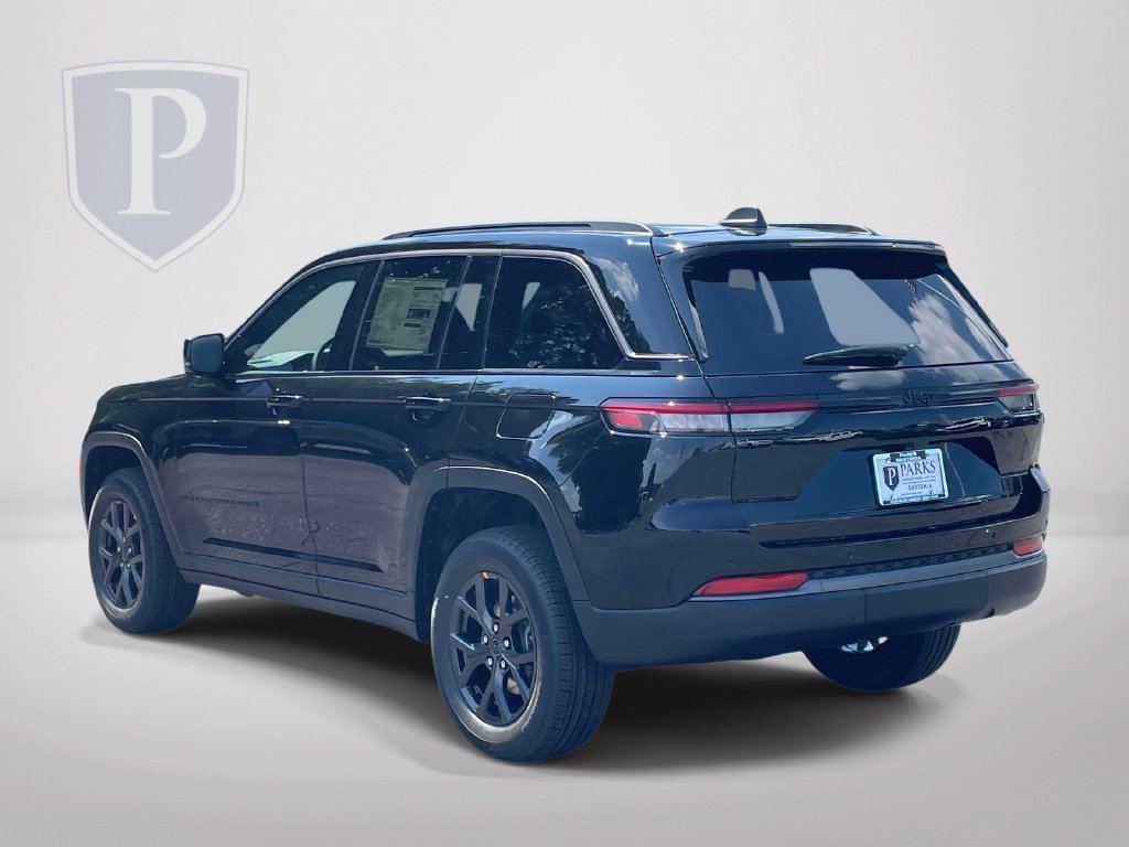 New 2027 Jeep Grand Cherokee Altitude RWD image 6