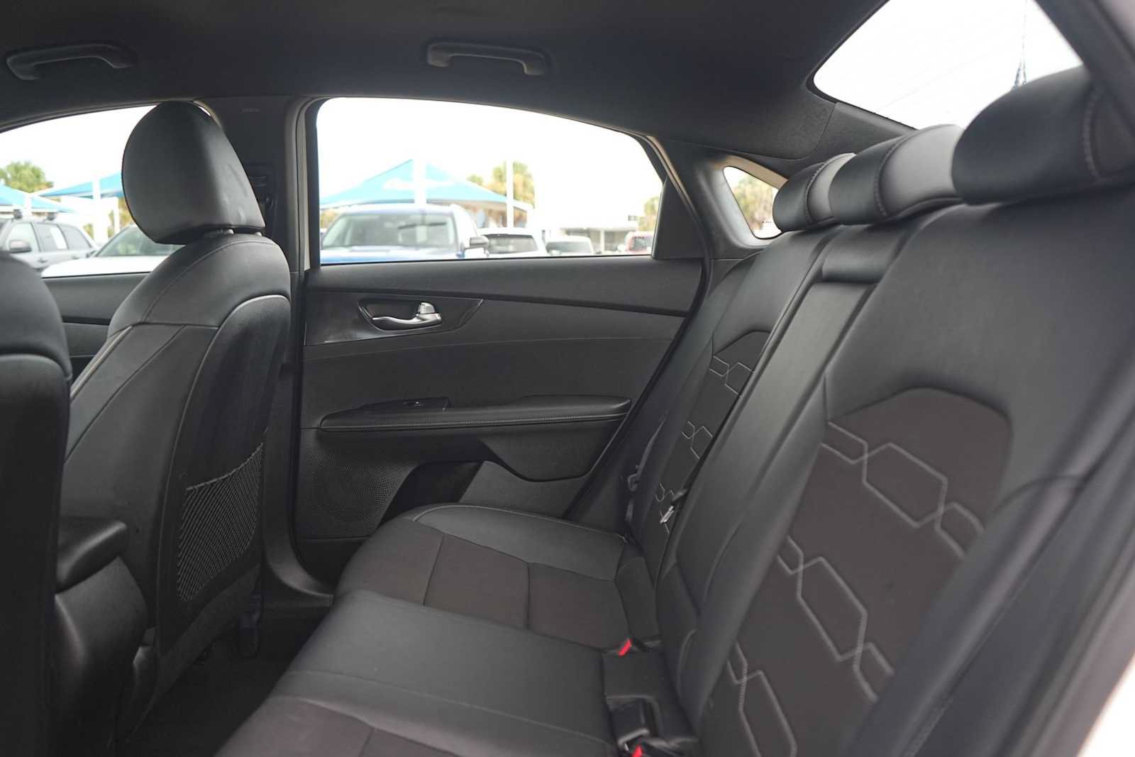 Used 2023 Kia Forte GT-Line FWD image 14