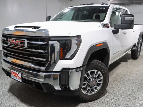 Used 2024 GMC Sierra 2500 SLE w/ SLE Convenience Package AWD/4WD image 31