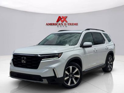 Used 2025 Honda Pilot Elite