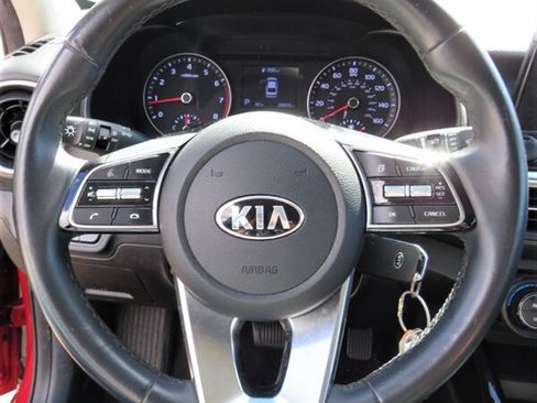 Used 2019 Kia Forte S FWD image 10