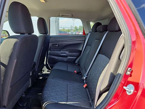 Used 2025 Mitsubishi Outlander Sport AWD image 27
