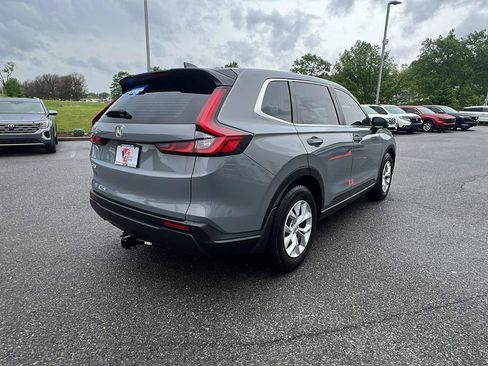 Used 2024 Honda CR-V LX image 4