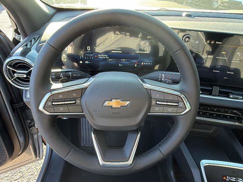 New 2026 Chevrolet Equinox LT image 19