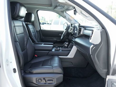 Used 2022 Toyota Tundra Limited AWD/4WD image 45