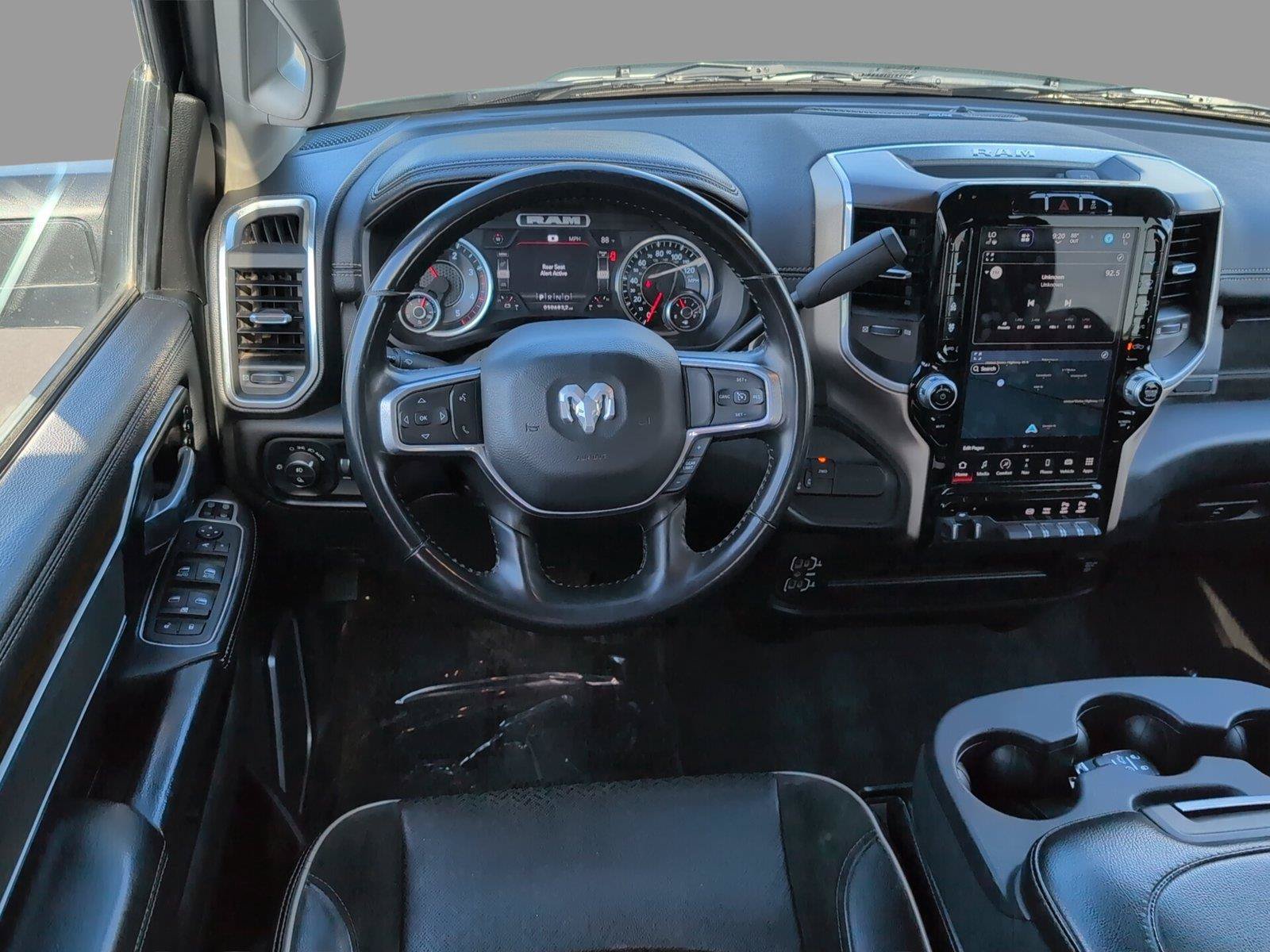 Used 2024 RAM 2500 Laramie AWD/4WD image 31