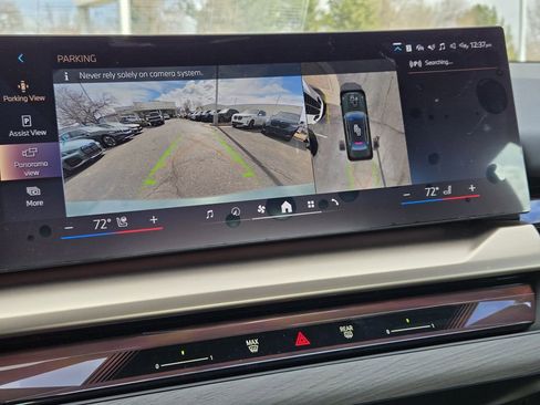 New 2026 BMW i5 eDrive40 w/ Premium Package image 21