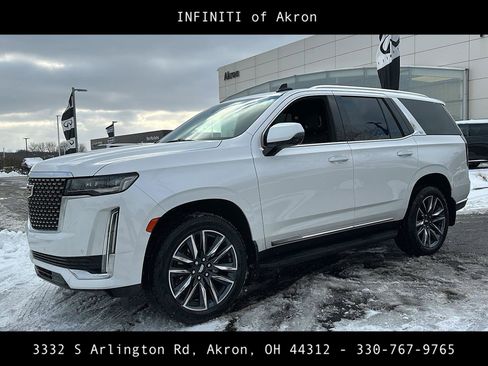 Used 2022 Cadillac Escalade Luxury image 7