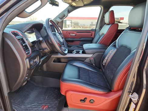 Used 2019 RAM 1500 Rebel AWD/4WD image 11
