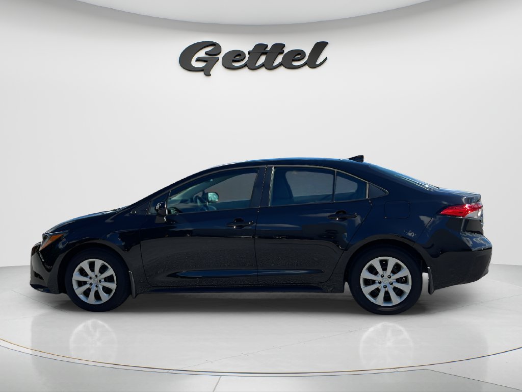Used 2026 Toyota Corolla LE FWD image 8