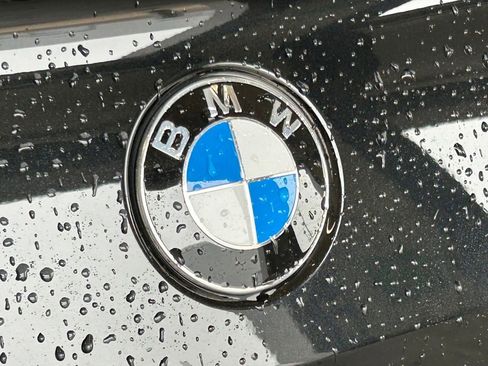 Used 2022 BMW Z4 M40i w/ Premium Package image 55