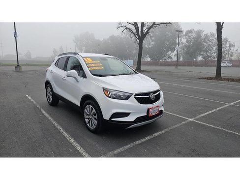 Used 2018 Buick Encore Preferred image 1
