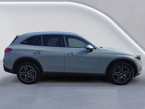 New 2026 Mercedes-Benz GLC 300 4MATIC image 3
