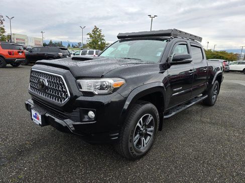 Used 2019 Toyota Tacoma TRD Sport AWD/4WD image 7