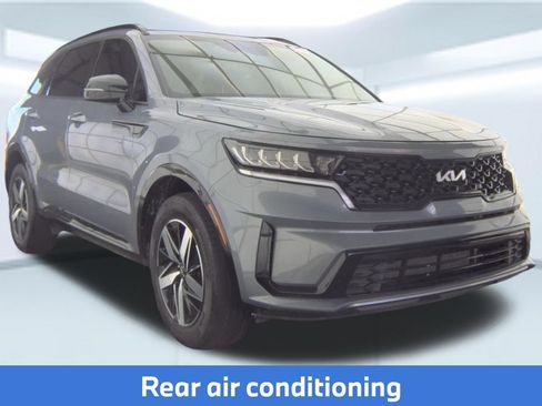 Used 2023 Kia Sorento S FWD image 5