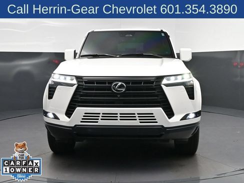 Used 2024 Lexus GX 550 w/ Accessory Package (Z1) AWD/4WD image 10