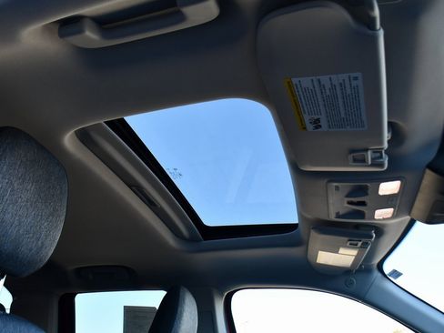 New 2025 Ford Maverick XLT w/ Equipment Group 301A image 17