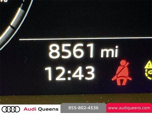 Used 2024 Audi Q4 e-tron Premium Plus w/ Premium Plus image 33