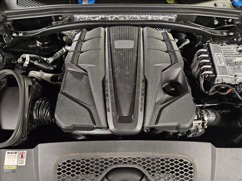 Used 2023 Porsche Macan GTS image 23