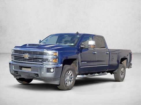 Used 2018 Chevrolet Silverado 2500 LTZ w/ Duramax Plus Package AWD/4WD image 6