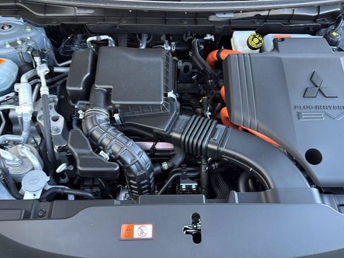 New 2026 Mitsubishi Outlander SE AWD/4WD image 34