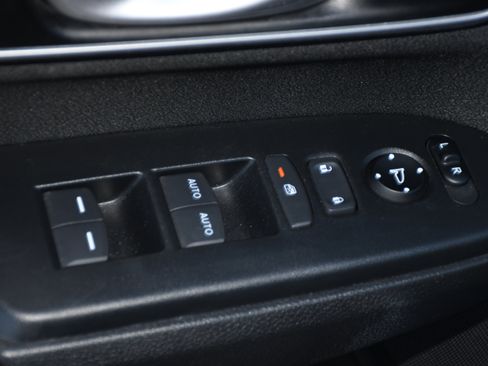 Used 2021 Honda CR-V EX image 11