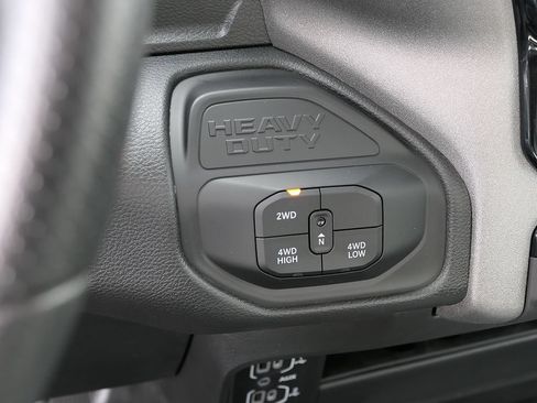 New 2026 RAM 5500 Tradesman w/ Chrome Appearance Group AWD/4WD image 17