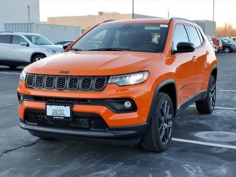 New 2026 Jeep Compass Latitude image 2