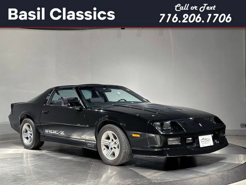 Used 1988 Chevrolet Camaro LT RWD image 1