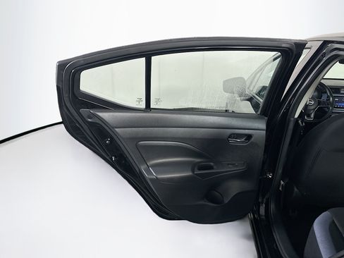 Used 2025 Nissan Versa SV FWD image 26
