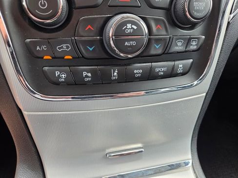Used 2018 Jeep Grand Cherokee Summit w/ Platinum Series Group AWD/4WD image 31