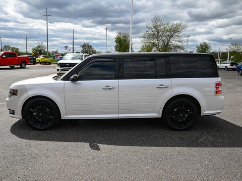 Used 2018 Ford Flex Limited w/ Equipment Group 303A AWD/4WD image 8