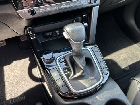 Used 2025 Kia Seltos EX w/ EX Sunroof Package AWD/4WD image 14