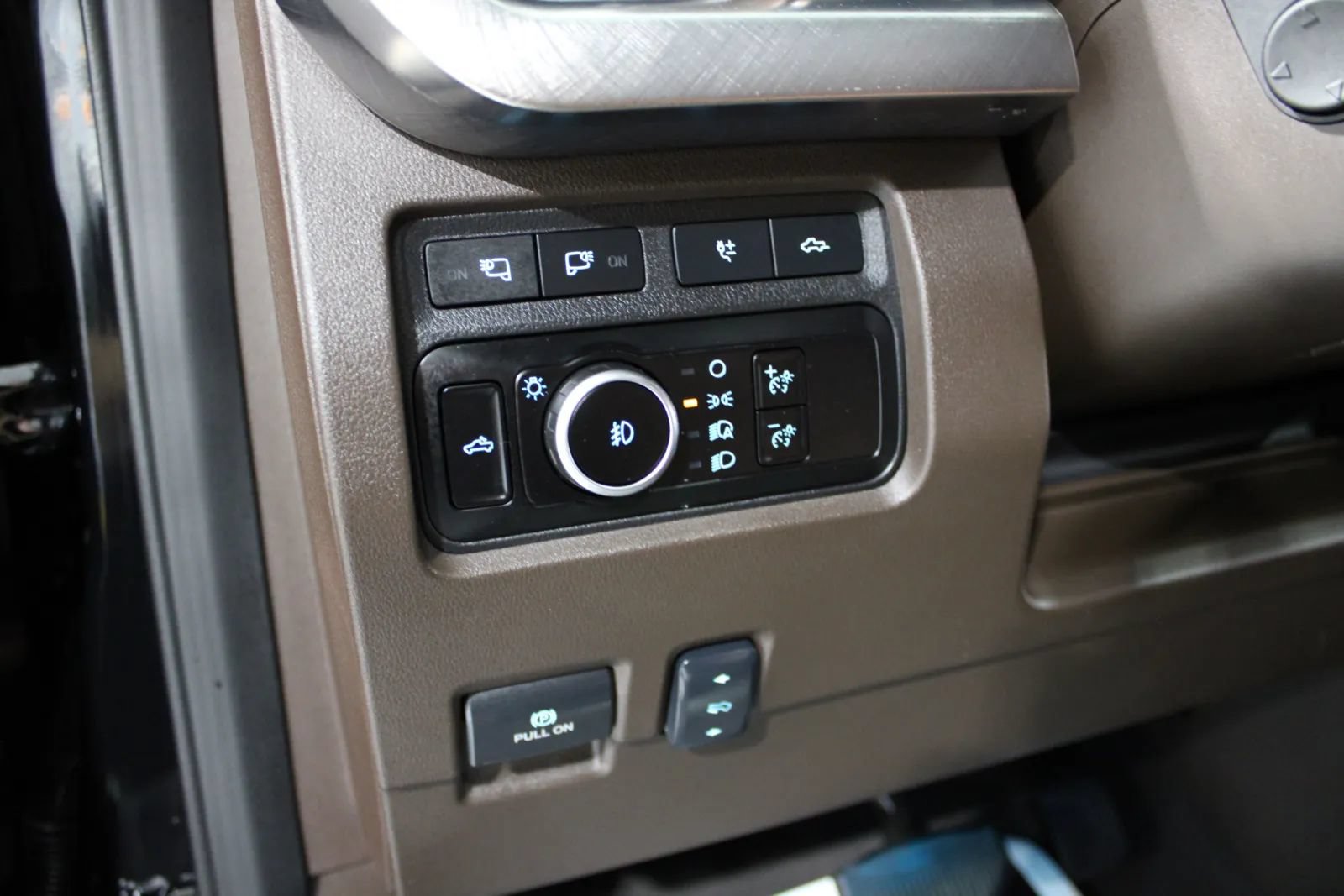 Used 2023 Ford F250 King Ranch w/ Tremor Off-Road Package AWD/4WD image 23