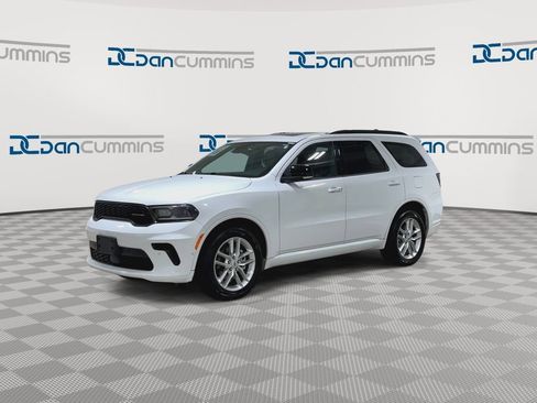 Used 2025 Dodge Durango GT AWD/4WD image 4