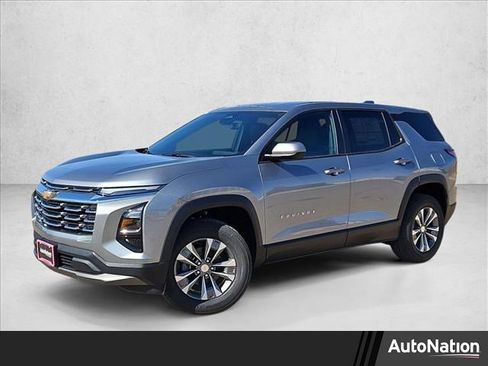 New 2026 Chevrolet Equinox LT w/ Convenience Package II FWD image 1