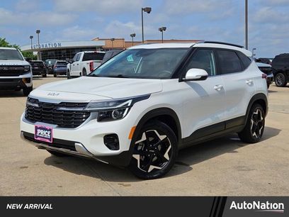 Used 2025 Kia Seltos EX w/ EX Sunroof Package