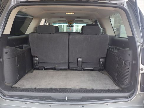 Used 2007 Chevrolet Suburban LT AWD/4WD image 34