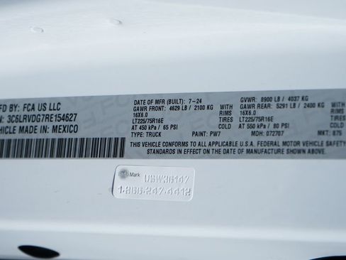 Used 2024 RAM ProMaster 2500 w/ Safety Group image 46