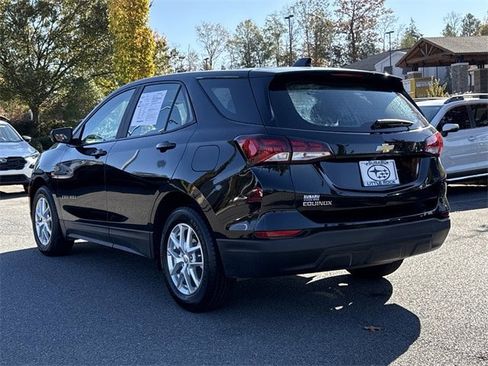 Used 2022 Chevrolet Equinox LS image 10