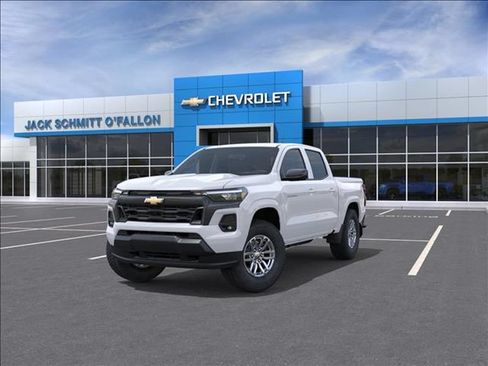 New 2026 Chevrolet Colorado LT w/ LT Convenience Package AWD/4WD image 8