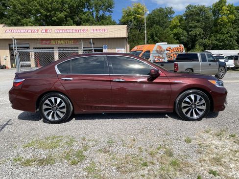 Used 2017 Honda Accord EX-L image 4