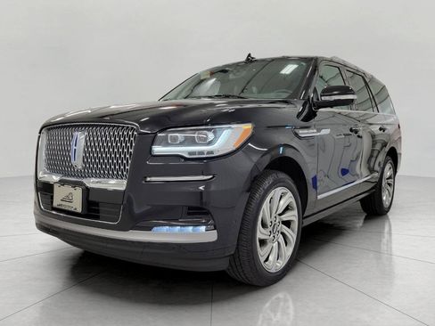 Used 2023 Lincoln Navigator Reserve AWD/4WD image 41