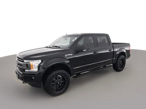 Used 2018 Ford F150 XLT w/ Equipment Group 302A Luxury image 9