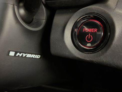 Certified 2025 Honda CR-V Sport image 27