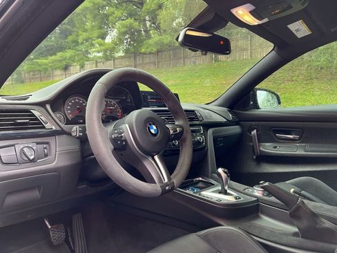 Used 2019 BMW M4 CS w/ Executive Package RWD image 37